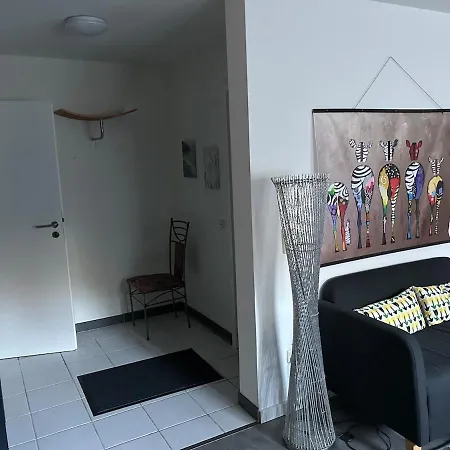 Raum Duesseldorf - Fair - Airport - דירה *